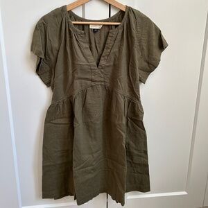 Universal Threads Green Dress